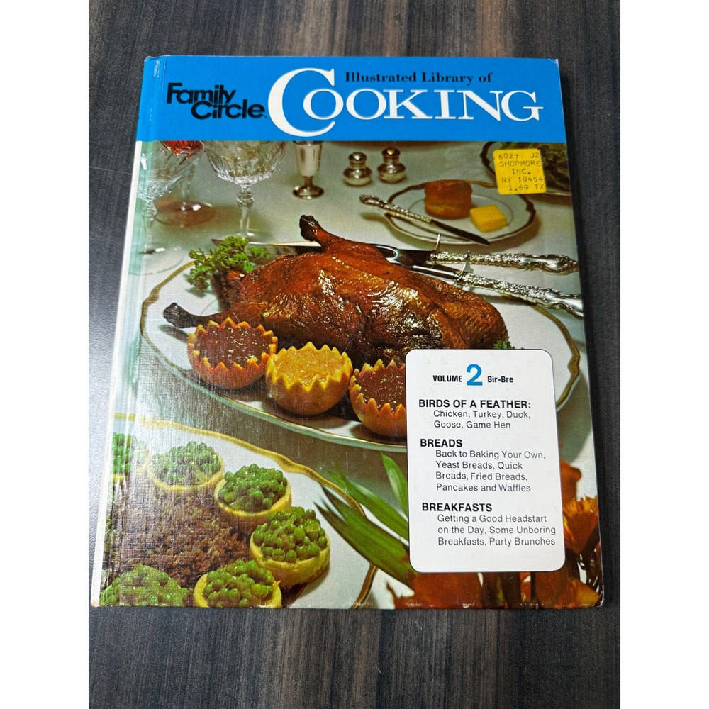 Family Circle Library of‎ Cooking Birds of a Feather Breads Breakfasts 1972